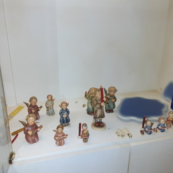 Hummels - Picture 6 of 9